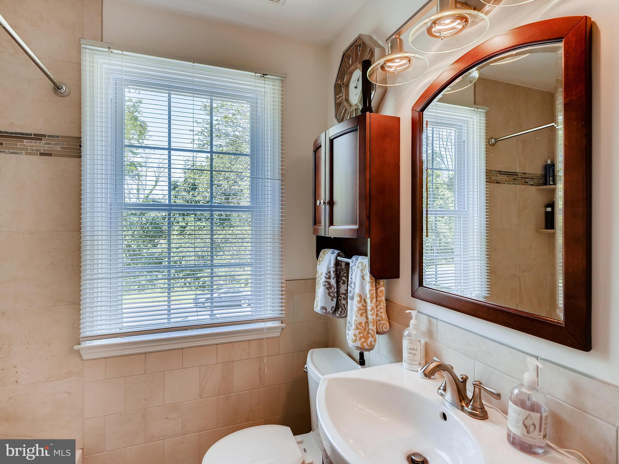 1127 Granville Road Baltimore, MD 21207 - Photo 18 of 28 Full Bath