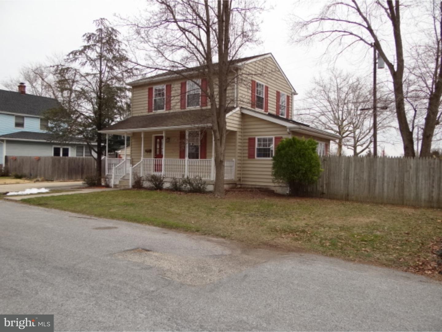 213 Hayes Street Carneys Point, NJ 08069 - Photo 3 of 20 Gallery Image 3