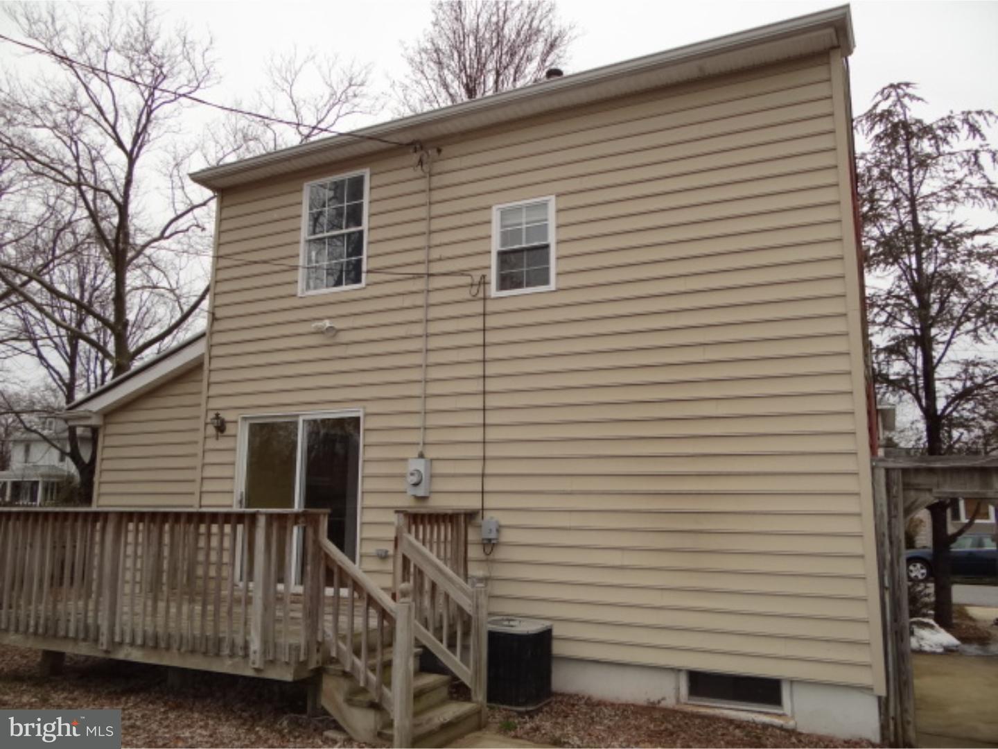 213 Hayes Street Carneys Point, NJ 08069 - Photo 4 of 20 Gallery Image 4