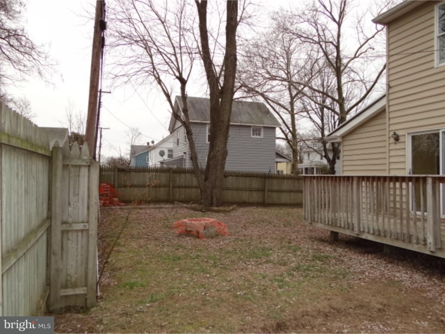 213 Hayes Street Carneys Point, NJ 08069 - Photo 6 of 20 Gallery Image 6