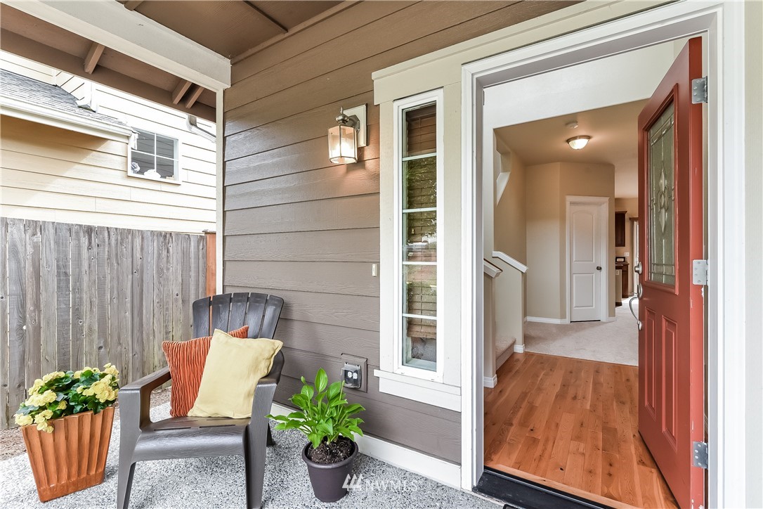 16133 2nd Avenue Southeast Bothell, WA 98012 - Photo 2 of 20