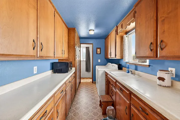 $639,000 | 13807 Dallas Road, Hickman, CA 95323