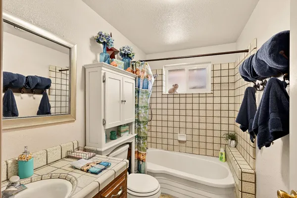 $639,000 | 13807 Dallas Road, Hickman, CA 95323