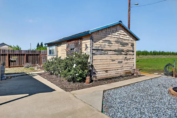 $639,000 | 13807 Dallas Road, Hickman, CA 95323