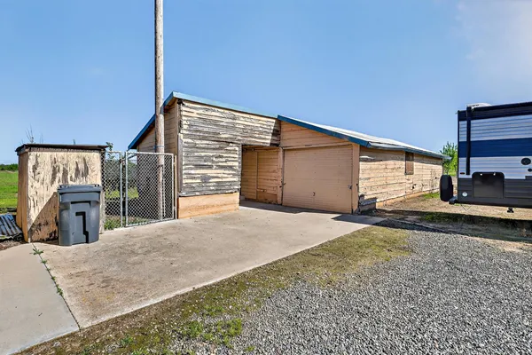 $639,000 | 13807 Dallas Road, Hickman, CA 95323