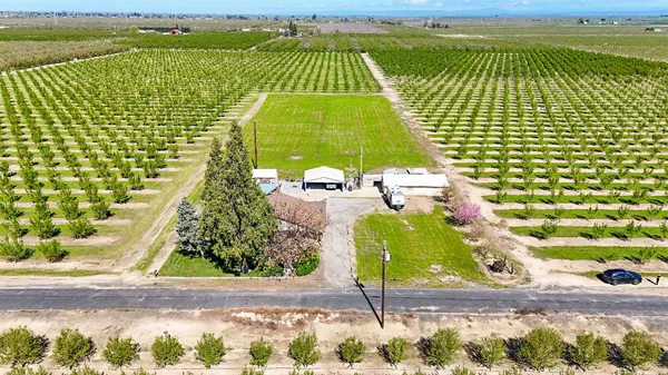 $639,000 | 13807 Dallas Road, Hickman, CA 95323