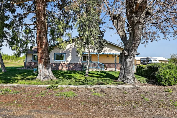 $639,000 | 13807 Dallas Road, Hickman, CA 95323