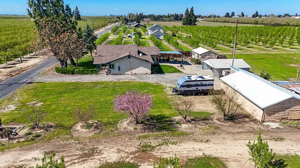 $639,000 | 13807 Dallas Road, Hickman, CA 95323