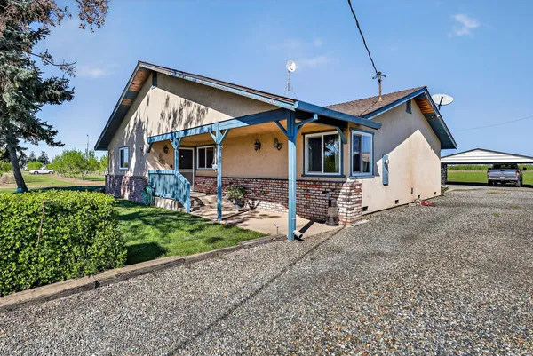 $639,000 | 13807 Dallas Road, Hickman, CA 95323