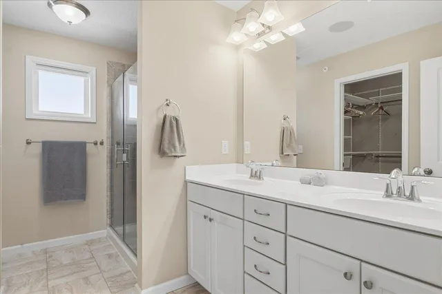 $440,000 | 10786 Retreat Lane, Woodbury, MN 55129