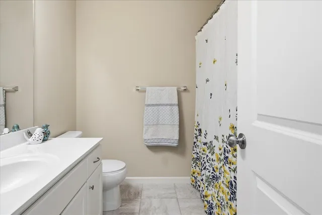 $440,000 | 10786 Retreat Lane, Woodbury, MN 55129