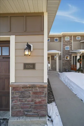 $440,000 | 10786 Retreat Lane, Woodbury, MN 55129