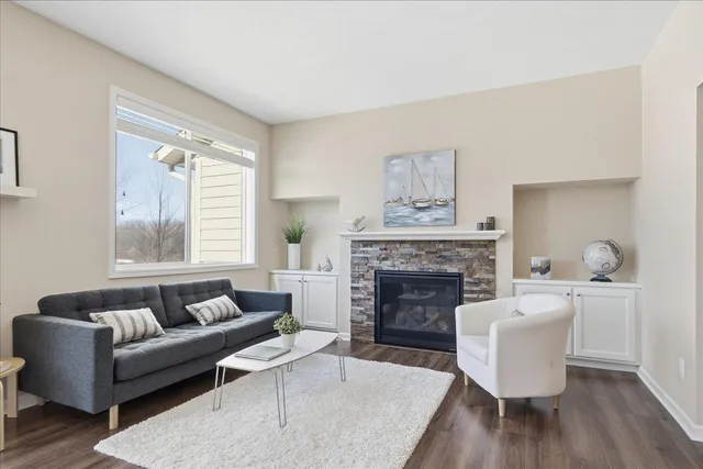 $440,000 | 10786 Retreat Lane, Woodbury, MN 55129