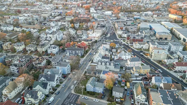 $589,000 | 381 Adams Street, Unit 2, Boston, MA 02122