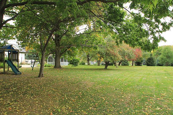 2155 Prairie Du Chien Road Northeast Iowa City, IA 52240 - Photo 21 of 25 Gallery Image 21
