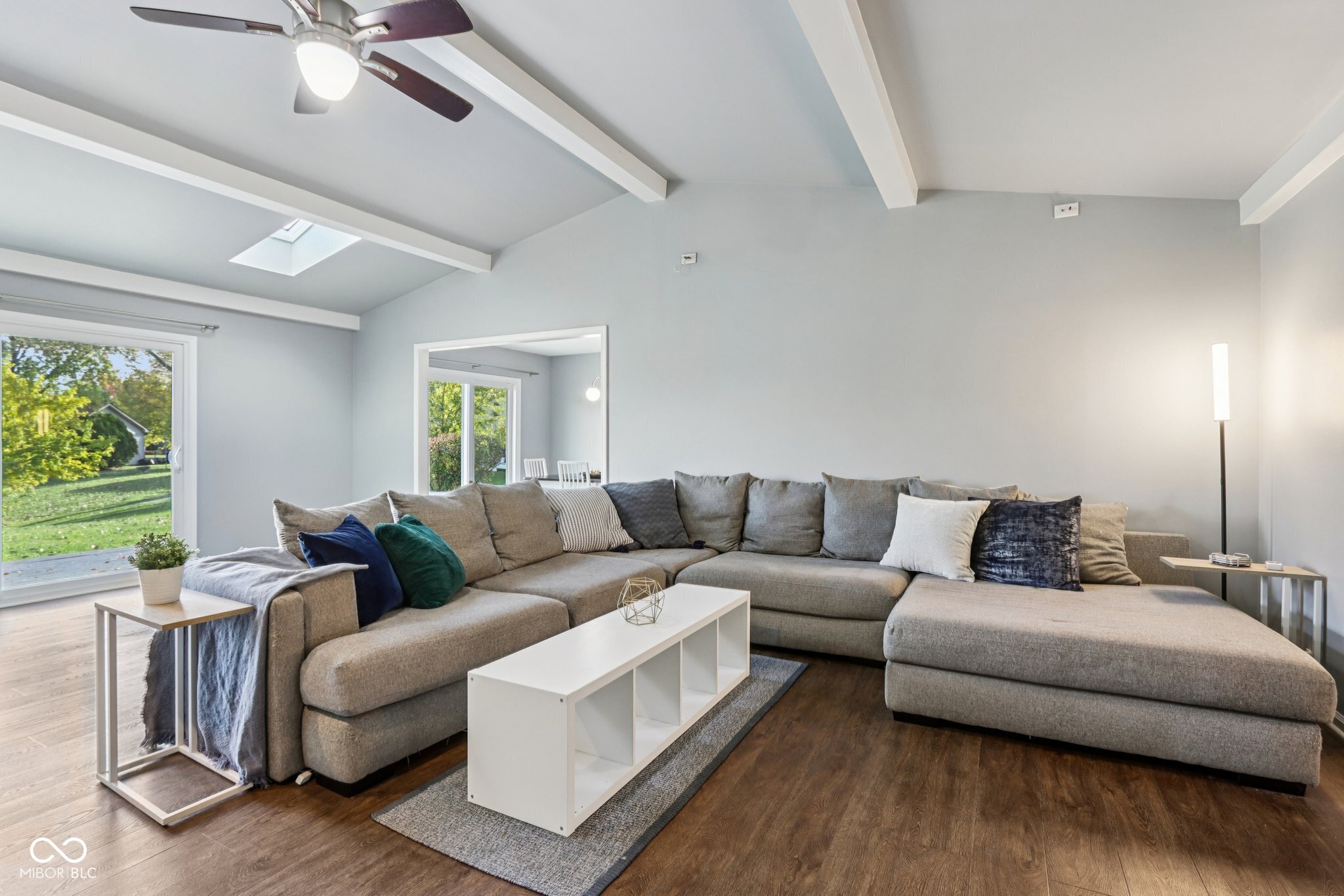 7937 Castle Lake Road Indianapolis, IN 46256 - Photo 6 of 50