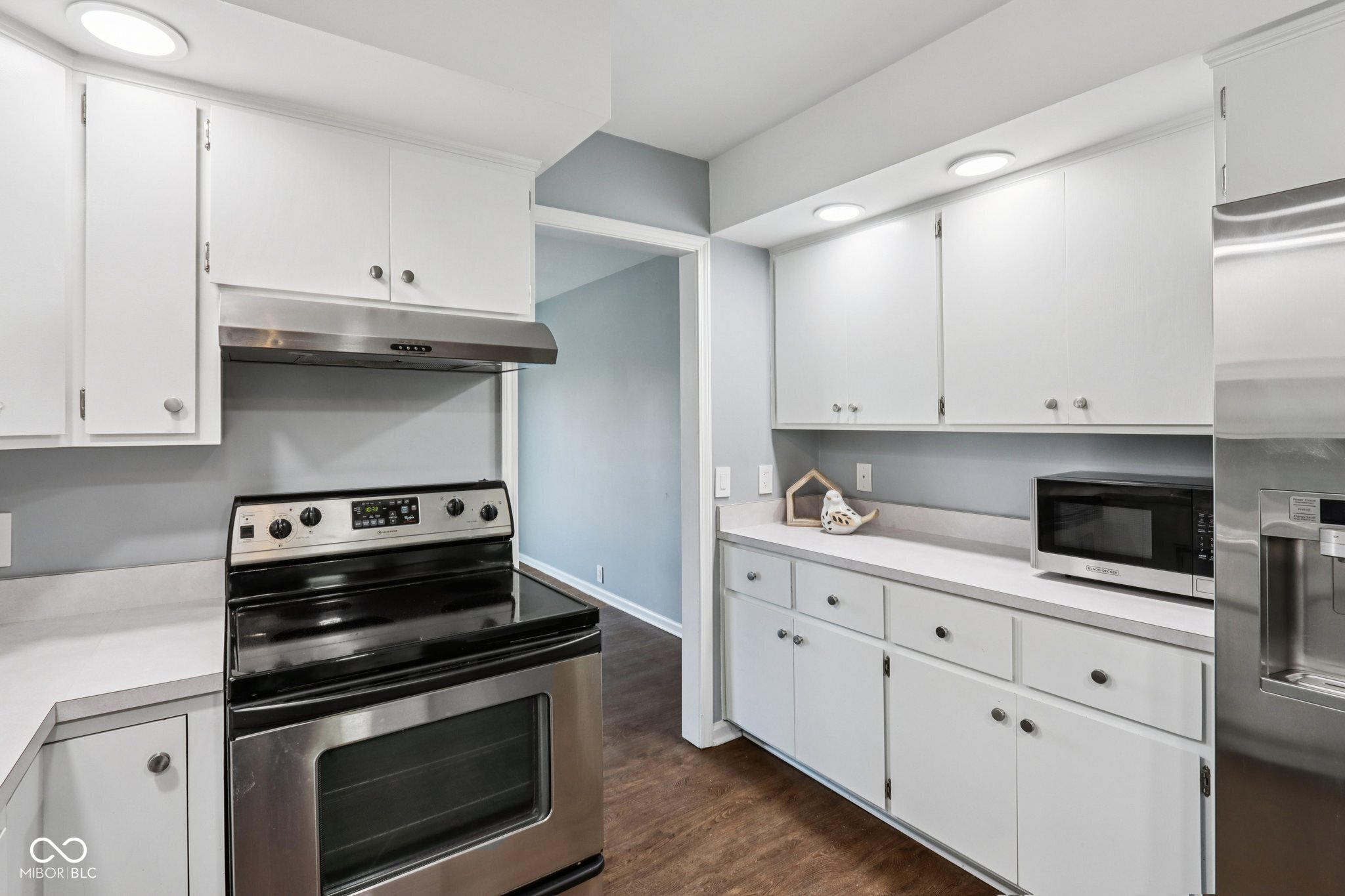 7937 Castle Lake Road Indianapolis, IN 46256 - Photo 9 of 50