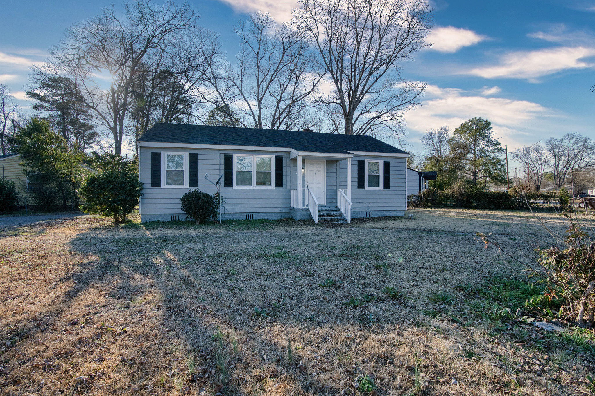 2469 Reese Avenue Augusta, GA 30906 - Photo 2 of 17 5edf87a8-0e90-480a-9ad6-2b3363eaf933