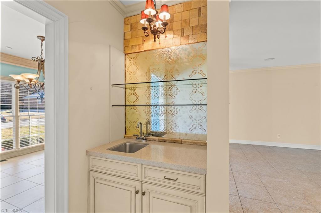 2365 Addison Boulevard High Point, NC 27262 - Photo 20 of 39