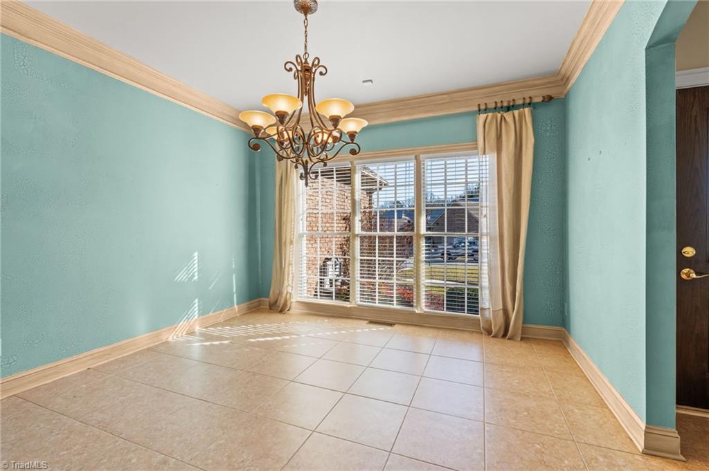 2365 Addison Boulevard High Point, NC 27262 - Photo 7 of 39