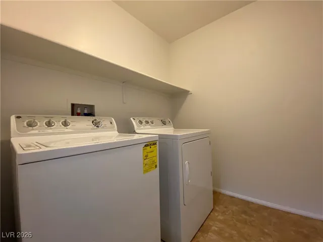 $2,071 | 9332 West Pearblossom Sky Avenue, Las Vegas, NV 89166