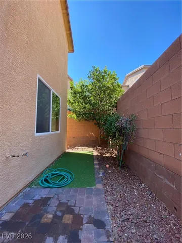 $2,071 | 9332 West Pearblossom Sky Avenue, Las Vegas, NV 89166