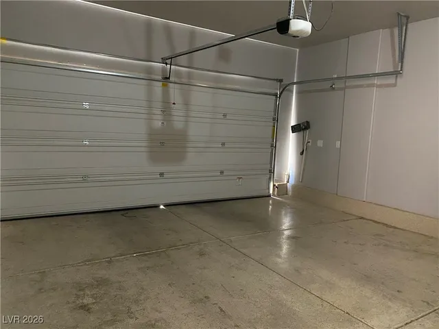 $2,071 | 9332 West Pearblossom Sky Avenue, Las Vegas, NV 89166