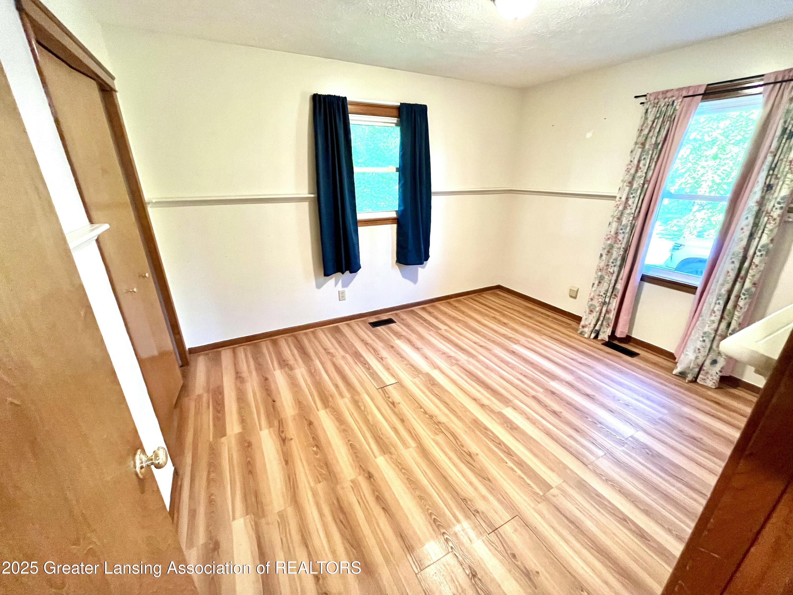 220 North Chester Road Charlotte, MI 48813 - Photo 19 of 64 IMG_9922