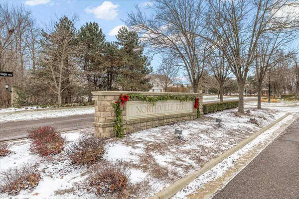 $1,700 | 15915 Morningside, Northville, MI 48168