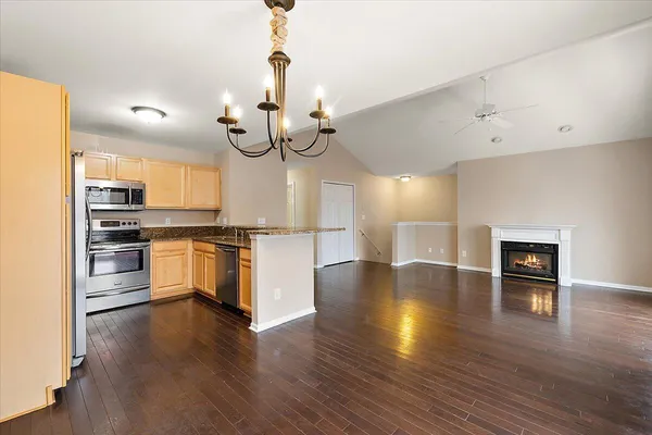 $1,700 | 15915 Morningside, Northville, MI 48168