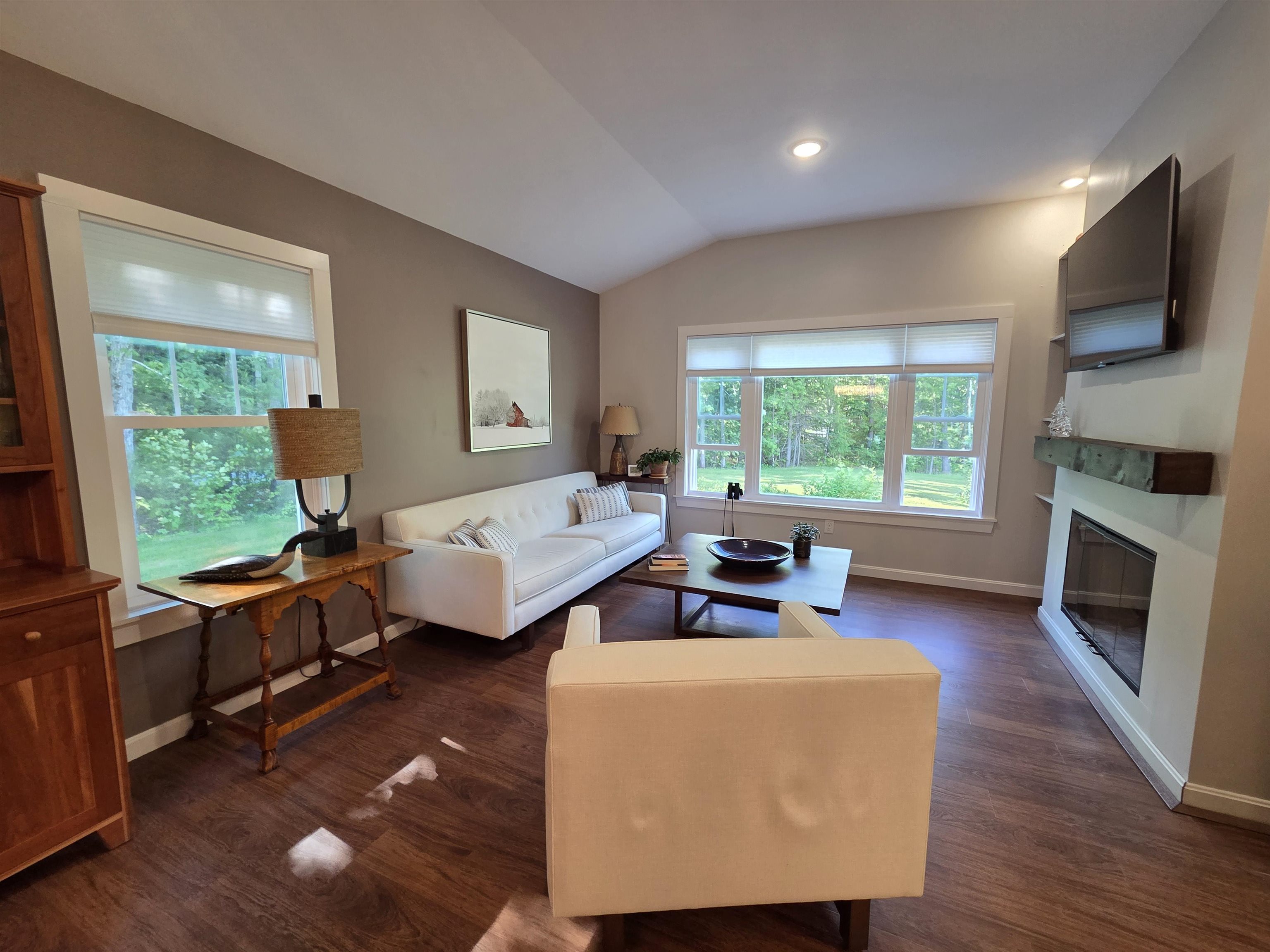 446 Edgemont Road Sunapee, NH 03782 - Photo 18 of 47