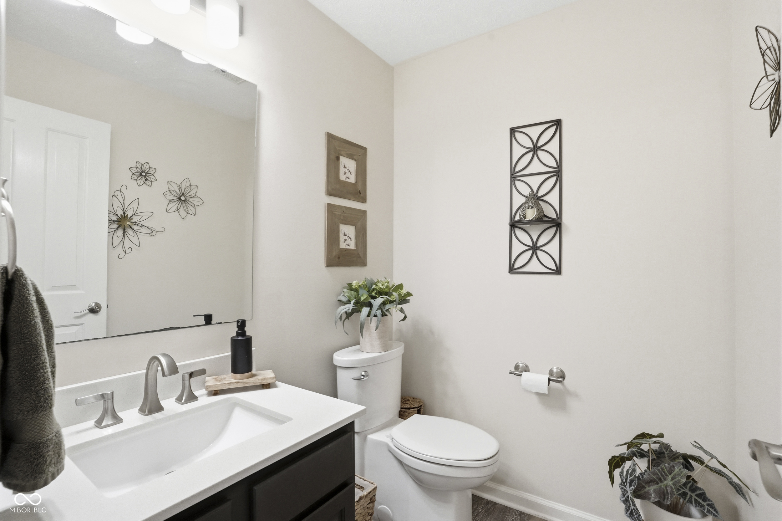 4226 Alverdo Lane Carmel, IN 46033 - Photo 21 of 50