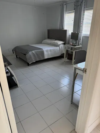 $2,300 | 9272 Southwest 3rd Street, Unit 411, Boca Raton, FL 33428