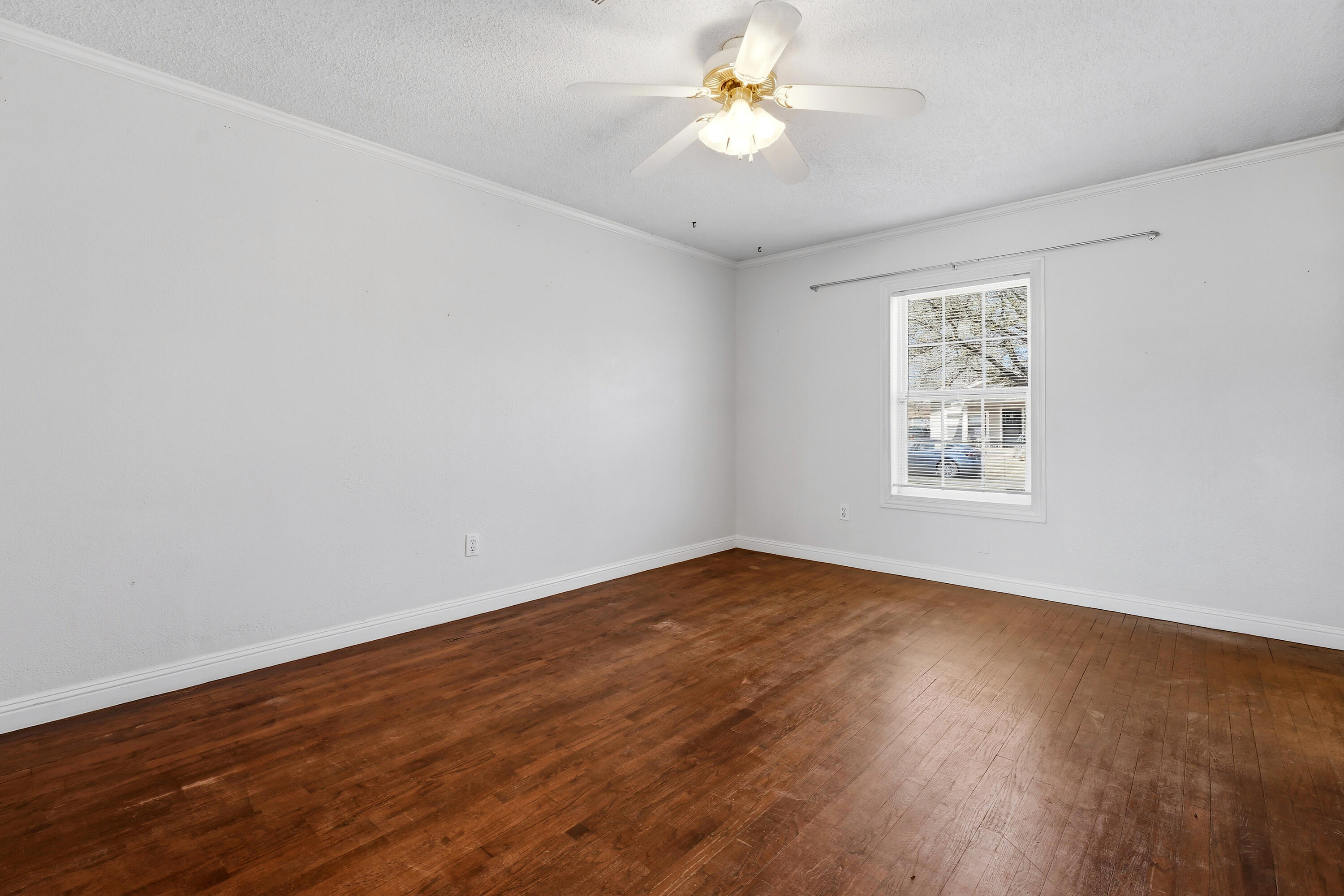 2419 25th Street Lubbock, TX 79411 - Photo 16 of 21 DSC00862