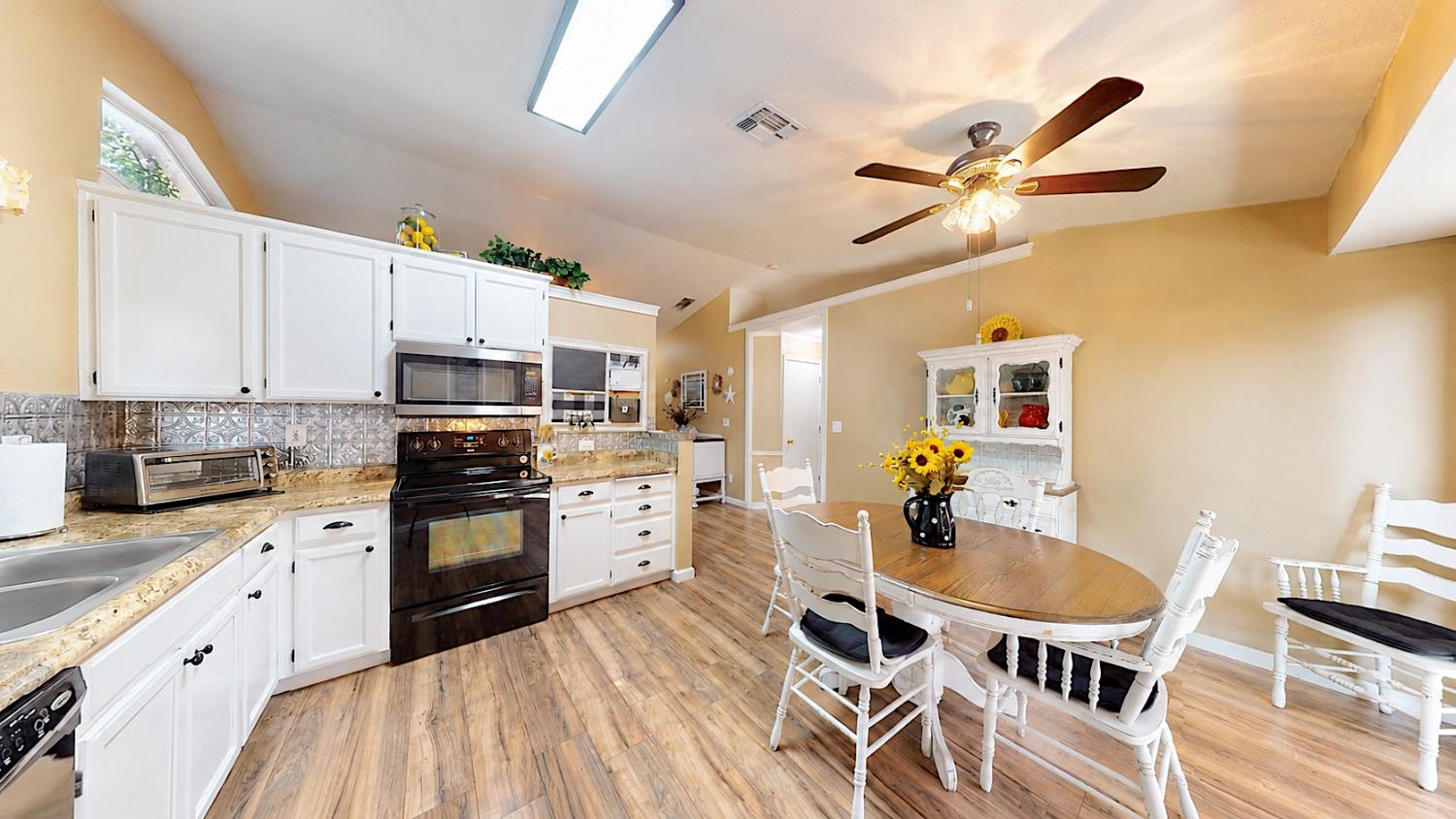 3905 Gable Way Ceres, CA 95307 - Photo 12 of 40 Gallery Image 12