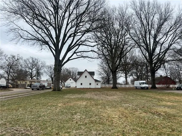 $199,500 | 4507 Blue Ridge Boulevard, Kansas City, MO 64133