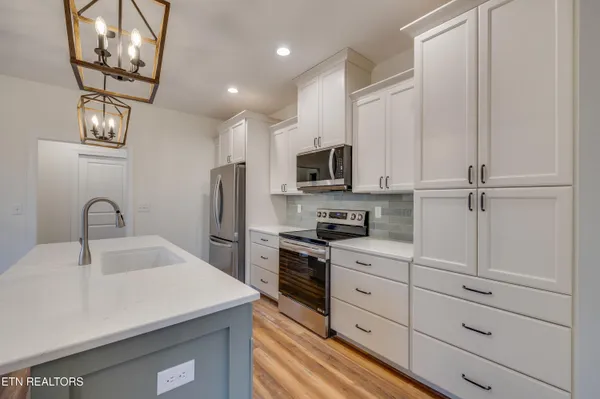 $484,900 | 50 Green Lawn Avenue, Greeneville, TN 37743