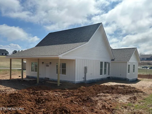 $484,900 | 50 Green Lawn Avenue, Greeneville, TN 37743