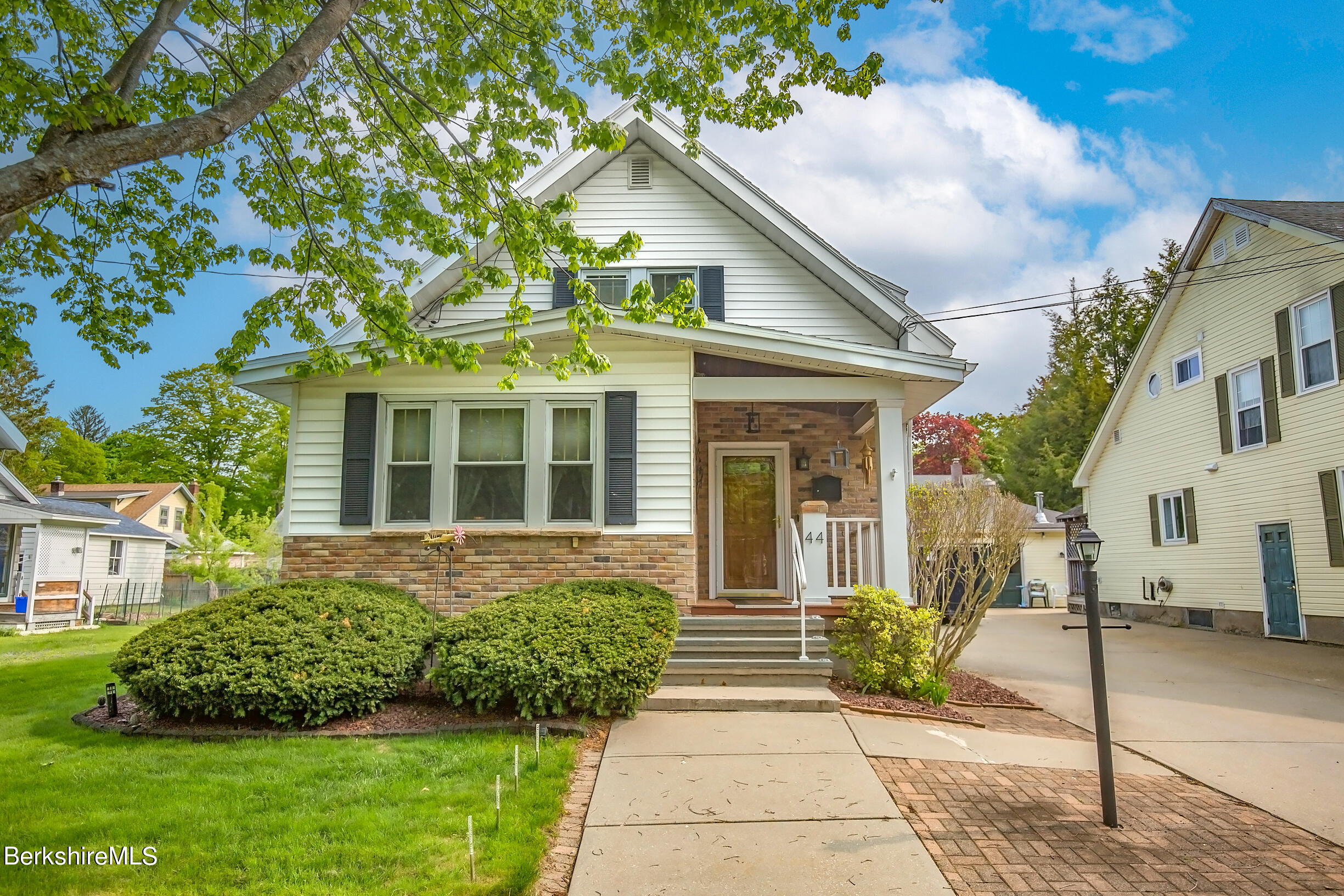 44 Harding Street Pittsfield, MA 01201 - Photo 23 of 34 Front