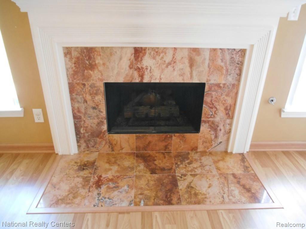 3490 Oakmonte Boulevard, Unit 126 Rochester, MI 48306 - Photo 14 of 53 marble fireplace