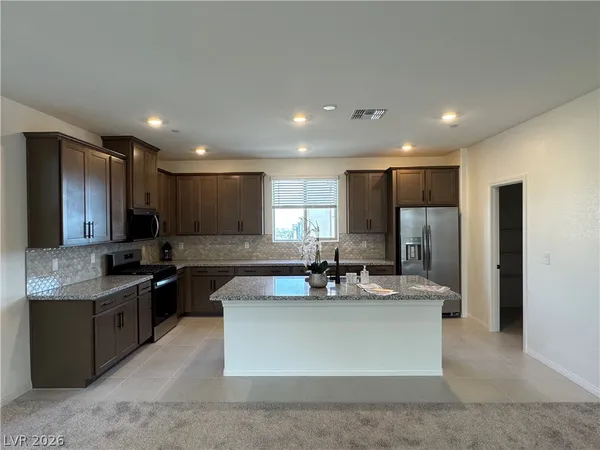 $2,950 | 1505 Little Penguin Street, Las Vegas, NV 89138