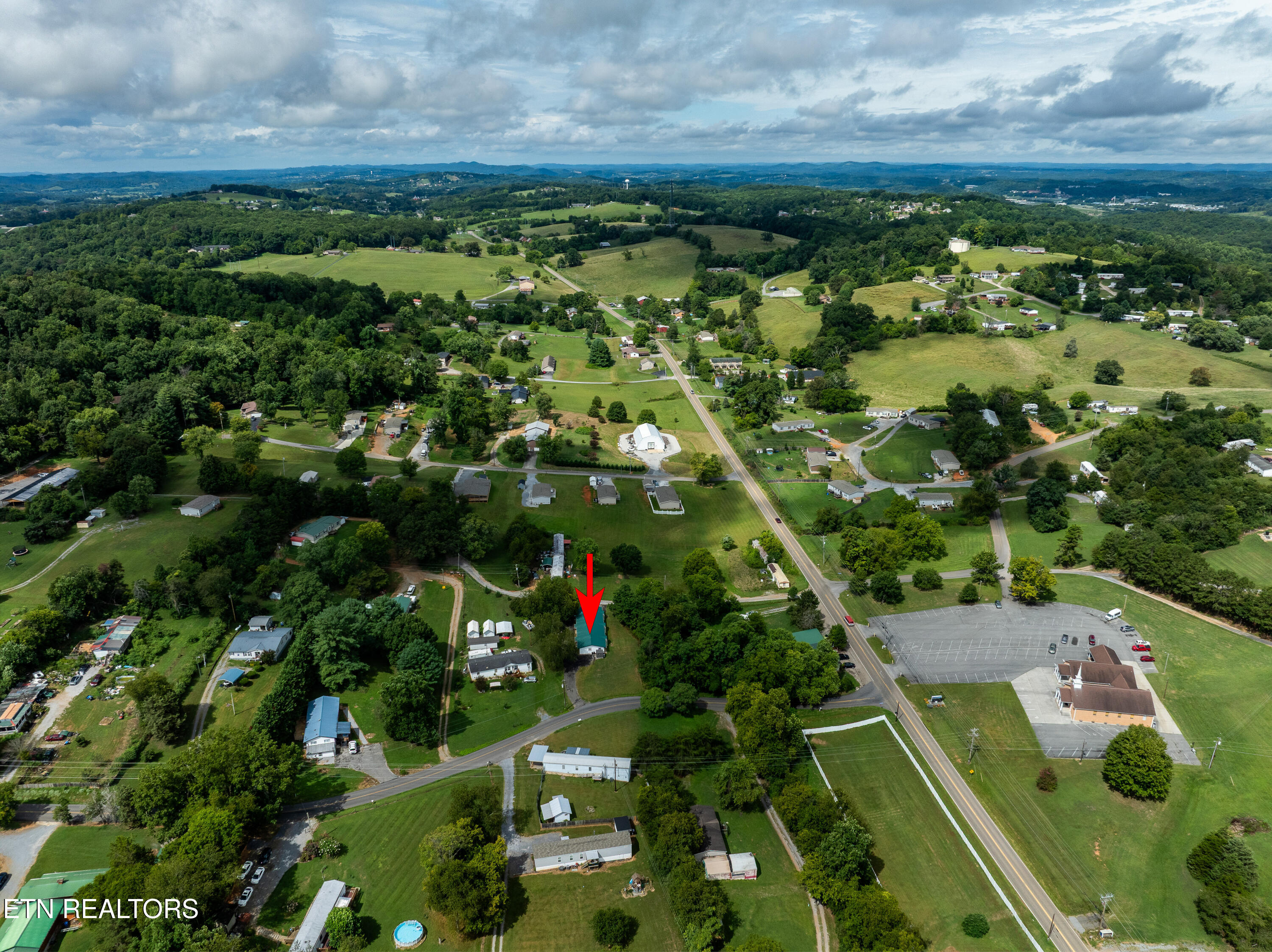 2841 Holiday Hills Road Kodak, TN 37764 - Photo 21 of 22 DJI_0749-HDR-2
