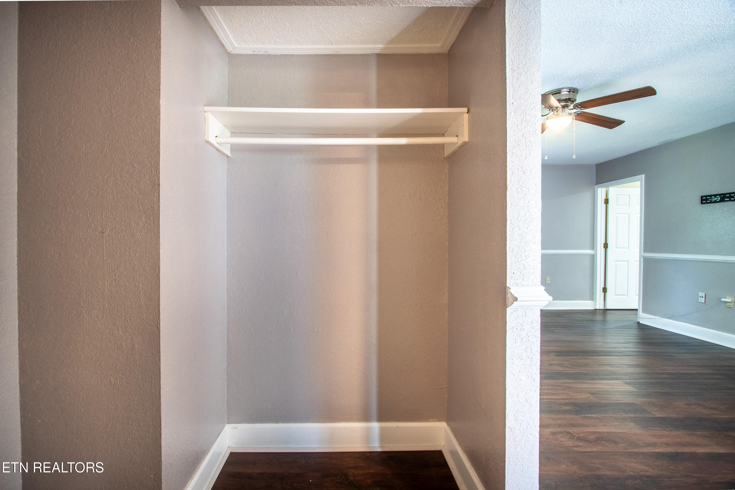 2841 Holiday Hills Road Kodak, TN 37764 - Photo 8 of 22 DSC04149-HDR