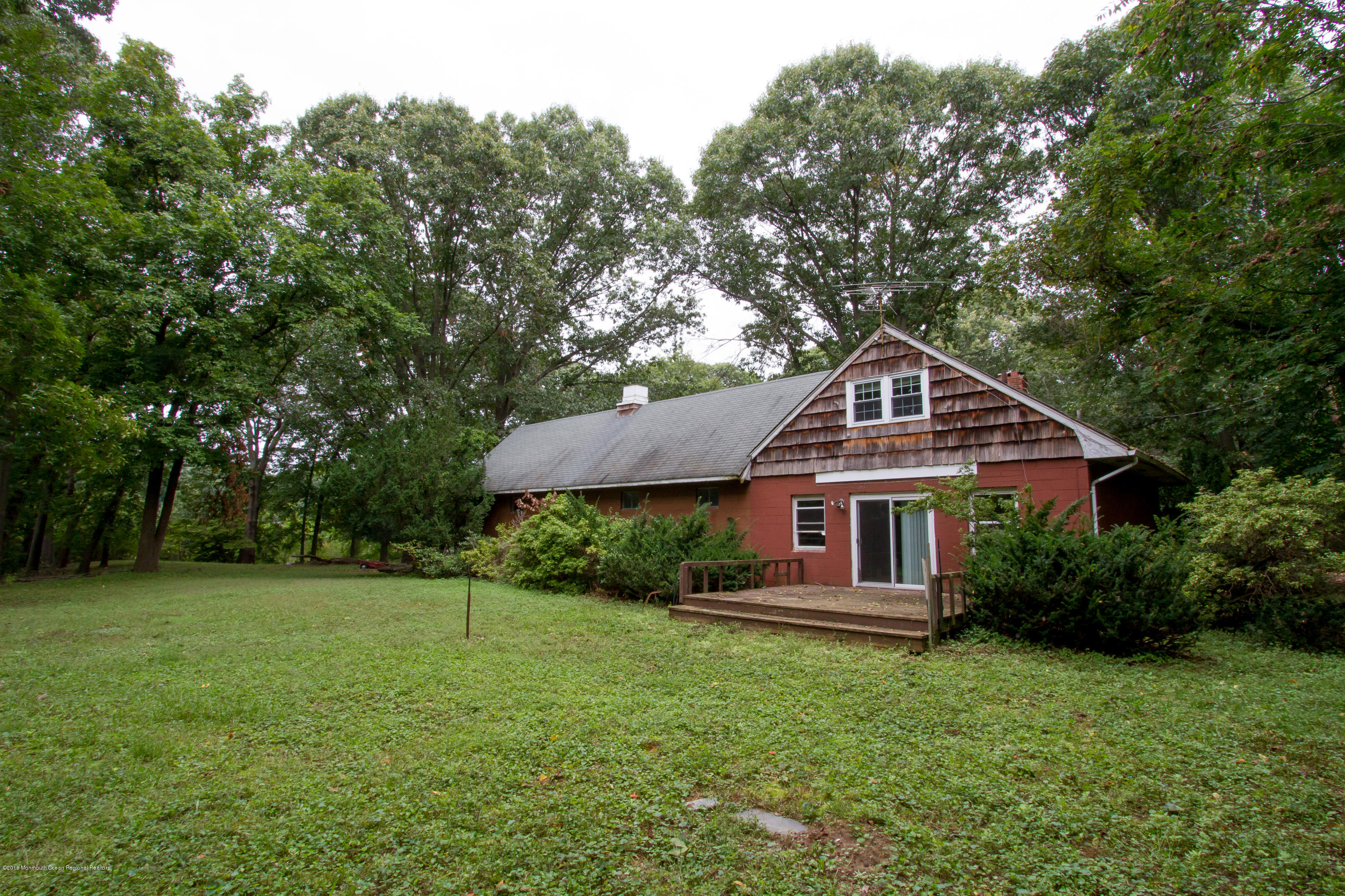 195 Normandy Road Colts Neck, NJ 07722 - Photo 8 of 8 IMG_3899