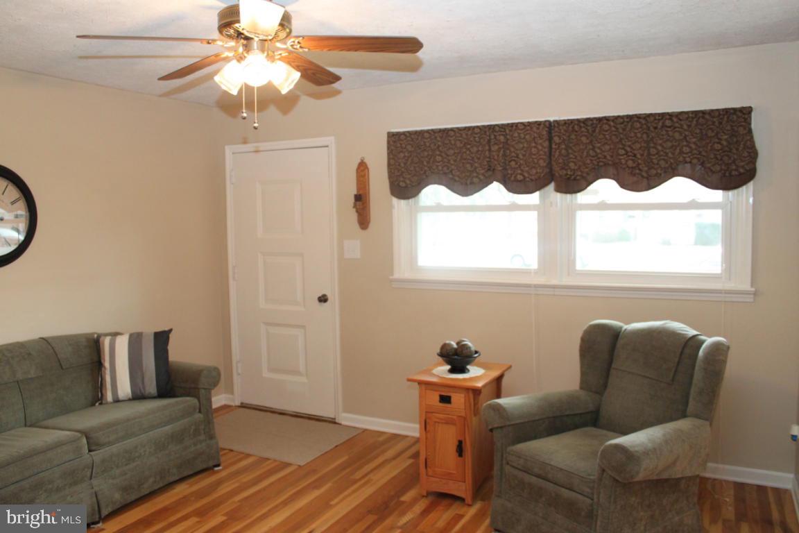 504 West Marion Street Lititz, PA 17543 - Photo 7 of 28