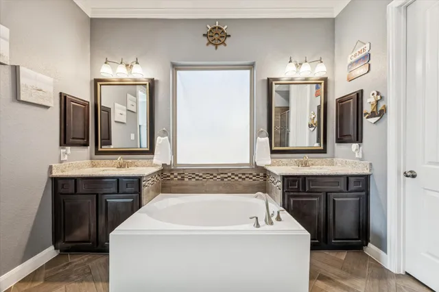 $689,900 | 2283 Rising Bay Court, League City, TX 77573