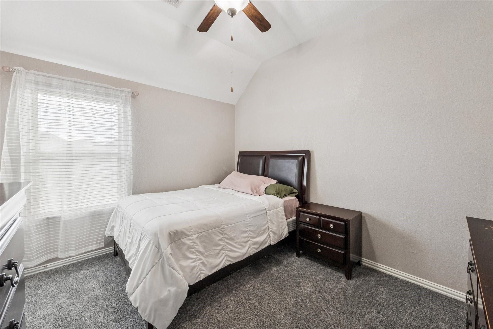 2283 Rising Bay Court League City, TX 77573 - Photo 31 of 45 The third bedroom upstairs.