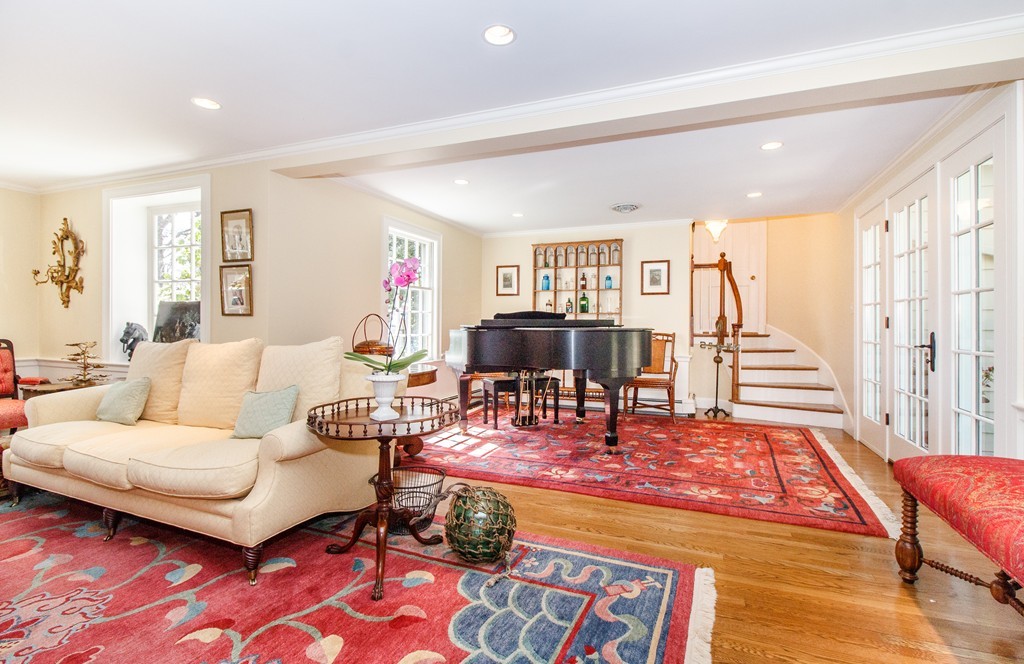 2 Monroe Road Wellesley, MA 02481 - Photo 5 of 25 Gallery Image 5