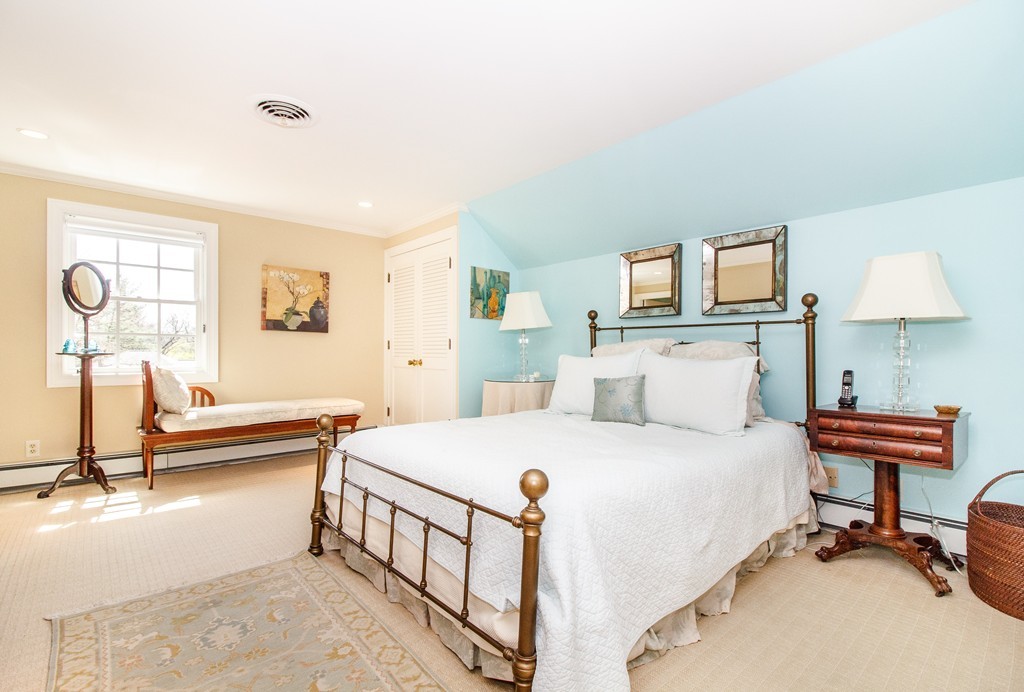 2 Monroe Road Wellesley, MA 02481 - Photo 6 of 25 Gallery Image 6