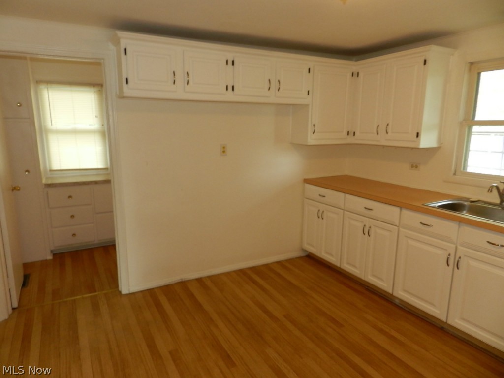 38874 Sugar Ridge Road North Ridgeville, OH 44039 - Photo 9 of 21